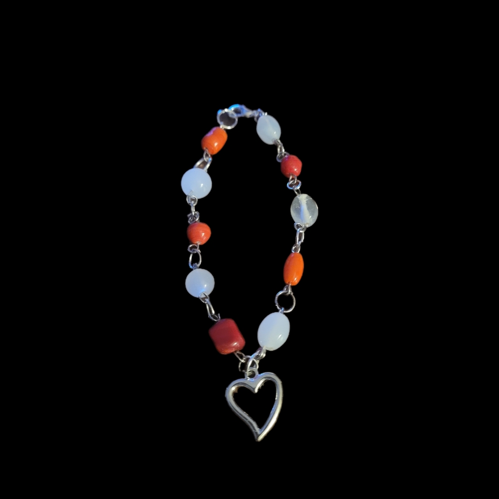 Elegant Heart Charm Bracelet with Red and White Glass Beads